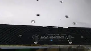 Potência Studio r dj 2200