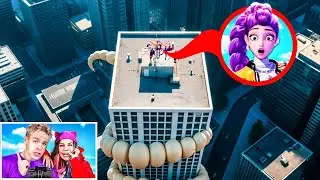 THE DRONE CAUGHT A HUNGRY WORM THAT ATE KPOP DEMON HUNTER RUMI IN REAL LIFE!!!