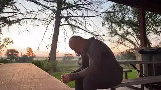See a Time Lapse of Bas Rutten's morning routine with the o2Trainer.
