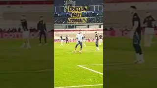DIBU MARTINEZ BAILANDO en el MONUMENTAL 🤣😂