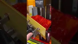 Печать прототипа корпуса геймпада из материала Basic Red 