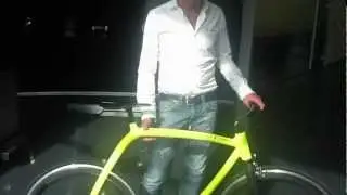 77|011: la nuova metropolitan bike di Rizoma