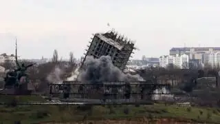 В Севастополе смогли снести дом только после нескольких взрывов