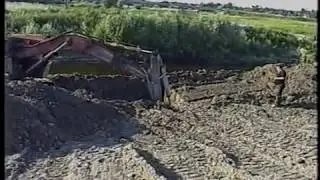 Поиск военных артефактов (Украина)