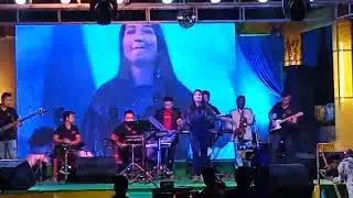 Hindi song