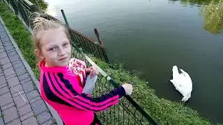 Видеоблогер Соня в Зоопарке