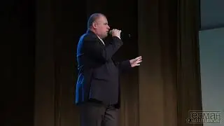 Олег Заикин - В годском саду падал снег