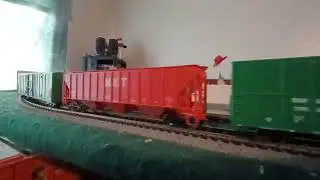 New Orleans Public Belt GP40 in ho scale.