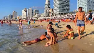 🌞 Tel Aviv Beach Walks: Beach Walks in August!