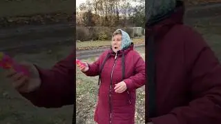 Бабушка в шоке! Обзор на игрушку вертолетик 
