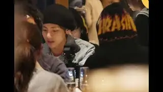 Taekook spotted at a hotel in Seoul together (Taekook/ vkook analysis) Recent events Jan 2018