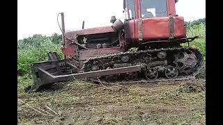 Old soviet pony dozer DZ-42/DT-75 tractor