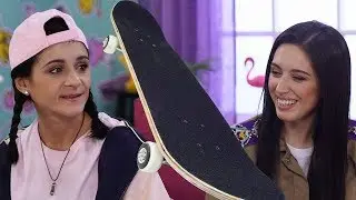 Катя Клэп и Катя Шенгелия скейбордистка