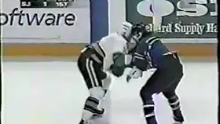 Chris Simon vs Todd Ewen