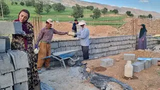 Fixing the walls of the building by Elham and his father with the help of Bana