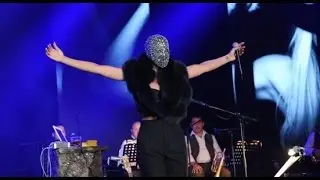 JELENA KARLEUSA // Oro osmoro * / LIVE