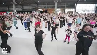 Energetiks VDF24 Jason Coleman Megaclass - students