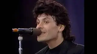 The Hooters - All You Zombies - 6/15/1986 - Giants Stadium