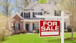 Buying a house in Toronto? Here's how to navigate today's market