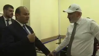 Էդ լավ ա, որ ստեղ ես, մարդկանց մի գամեք սայլակին... Փաշինյանը` նախարարին#asekose #news