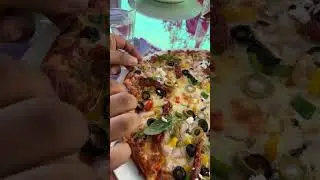 Cheese pizza|| Italian food||😍😍😍 #pizza #shorts #cheesy #veggie delight