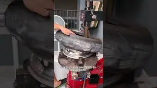 How to replace the tire of a motorcycle. #clives es