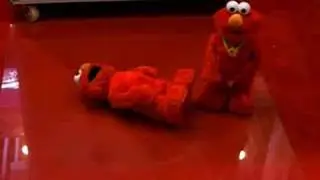 Elmo laughing attack at Hong Kong Airport