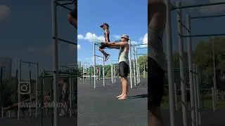 Как думаешь, сколько весит Аня?😉 