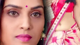 Teacher navel expose