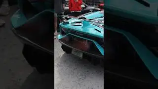STRAIGHT PIPED AVENTADOR SVJ SHOOTING FLAMES!!! #cars #automobile