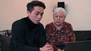 Когда приехал к бабушке😂❤️