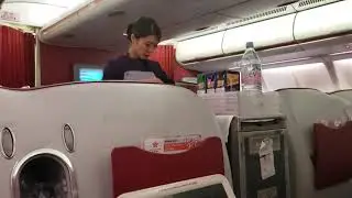 ✈  😋 ☕