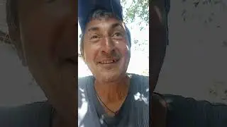 три месяца жду я бутылку от соседа