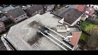 Foto's maken van een dak met de drone