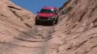 Jeep Liberty on Hole in the Rock trail Vid #5 Chute