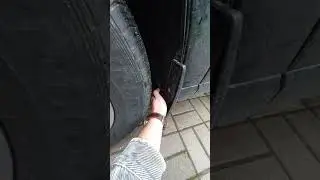 Установка брызговиков Frosch на Toyota Venza