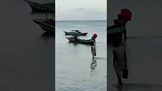 Nelayan bagan pulau Meledang