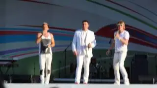 Иванушки - Реви  (Ростов, День Железнодорожника, 3.08.2014)