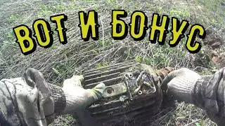 МЕТАЛЛОЛОМ ЛЕЖИТ ПРЯМО СВЕРХУ НА КОПАННОЙ ФЕРМЕ. коп металла