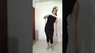 twerk it like failed😀😀😀10/25/22exercise