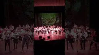 Исполнили произведение 