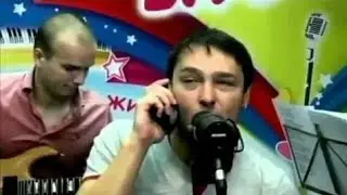 Юрий Шатунов - А лето цвета (Live @ Авторадио) Шоу "Мурзилки LIVE" 14.09.2012
