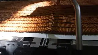 Стеккеровочный конвейер