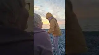 Встречаем закат на море