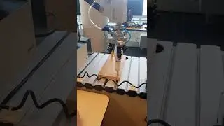 robot arm lightbulb
