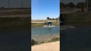Mtz swims across the river😁Як перепливти тису😁 