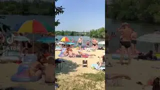 пляжи почти пустые😂. Всем по барабану