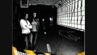 Loves Me Not - t.A.T.u. (HQ)