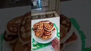 С праздником, друзья!
