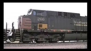 SP 266 UNPATCHED, UP 6063, UP 6458 as DPU E, Belvidere, Ill 4.13.13
